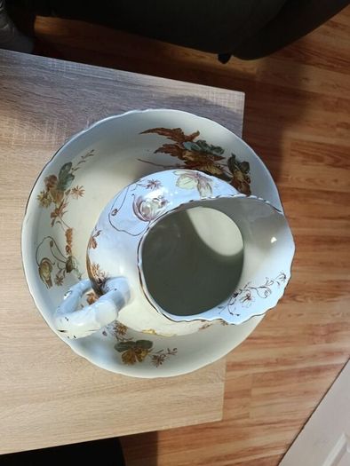 Antique English Bishop and Stonier Porcelain Pitcher and Bowl Set