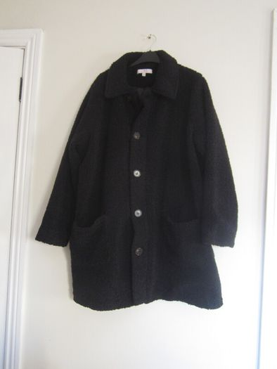 Black size  24....