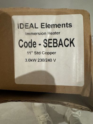 Immersion heating elements