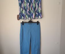 Outfit Capri Pants and Top Size 10-12