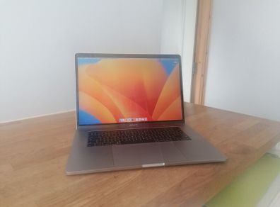 15" Macbook Pro 2017