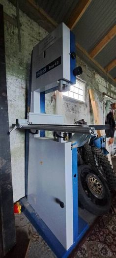 Bandsaw