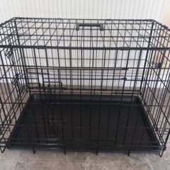 medium dog travel crate.