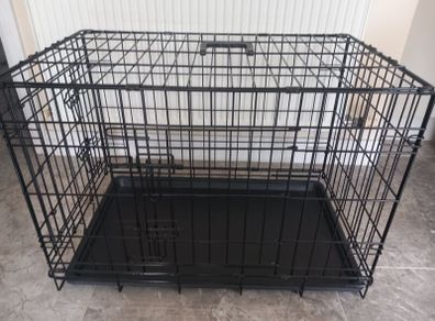 medium dog travel crate.