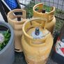 2full gas bottles and 3 empty Image 3