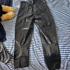 spanx leggings x 3 size L brand new with tags. 1. Black patent spanx with tags L 2. White, black and gray snakeskin spanx brand new with tags L 3. Sequin black spanks (front) leather look back, brand new with tags size L