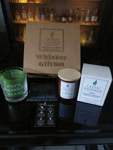 Whiskey Gift Set with Personalised Whiskey Glass