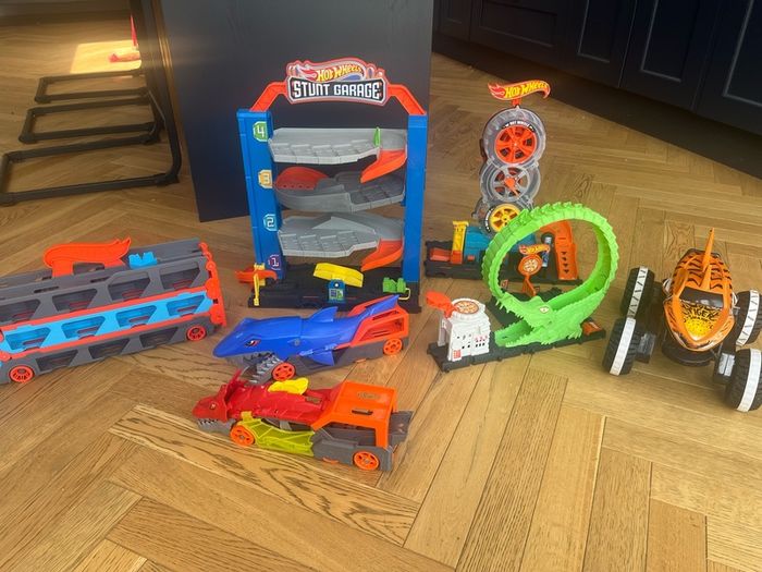 Hot Wheels Collection
