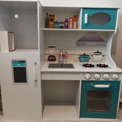 toy kitchen