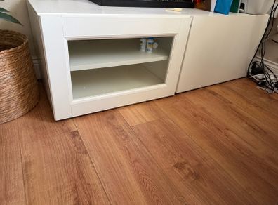 Tv unit