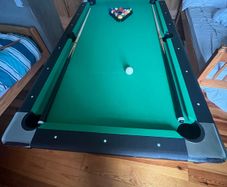 6ft pool table