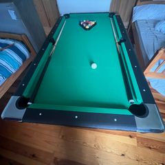 6ft pool table