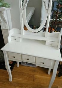 Vanity mirror