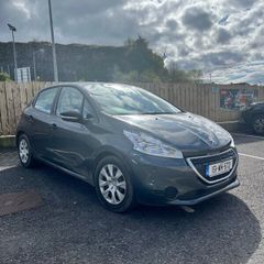 Peugeot 208 2015