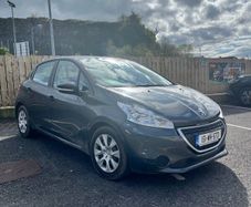 Peugeot 208 2015