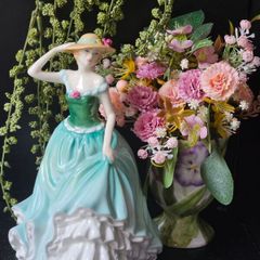 Royal Doulton Emily HN 4093 Porcelain Lady Figurine
