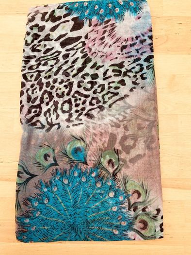 300 Ladies Scarves - Full Size - Summer Sellers!!