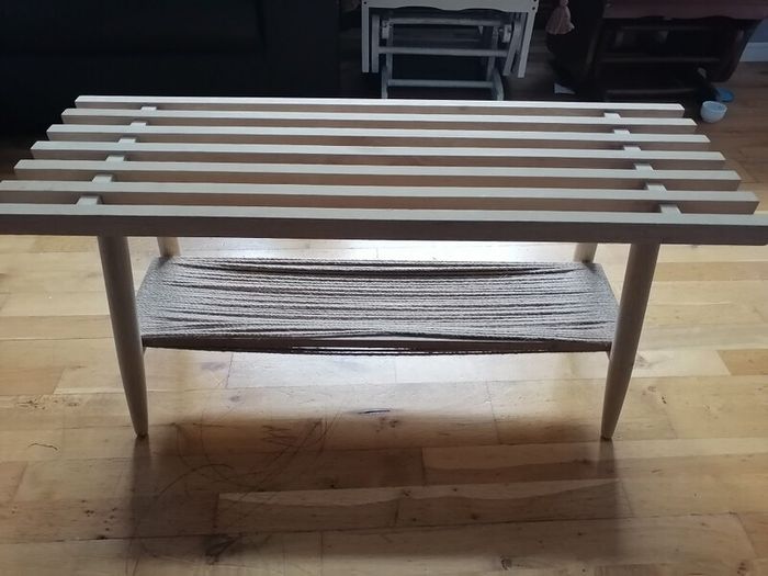 wooden bench