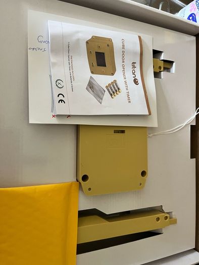 Titan Chicken Coup Door and Cube Timer