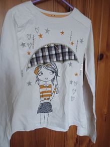 Long sleeve top Age 9 quilted detail at shoulders