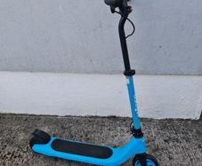 Kids electric scooter