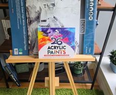 Art set .Easel, cartridge paper, acrylic paints