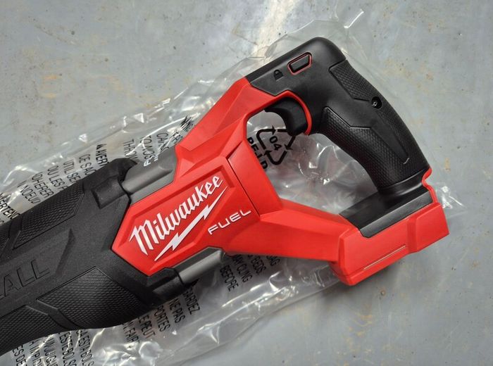 Milwaukee M18 Fuel Sawzall Reciprocating Saw Body