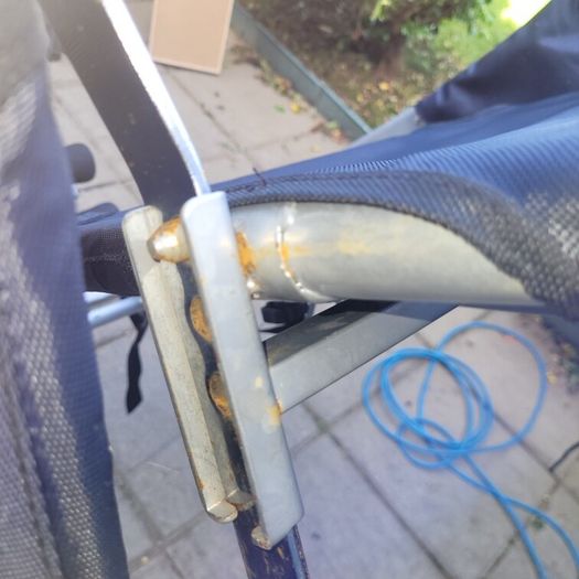Gym Bench, inversion table