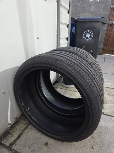 Tyre x 2