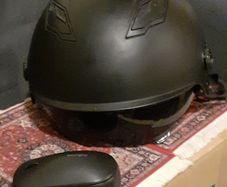 Westt Escape Urban Helmet with Integrated Pull-Down Visor (Black) for Scooter / E-Scooter / Bike