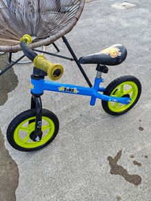 Kids balance bike
