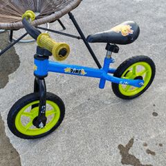 Kids balance bike