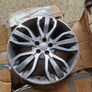 21' Range Rover alloys Image 4