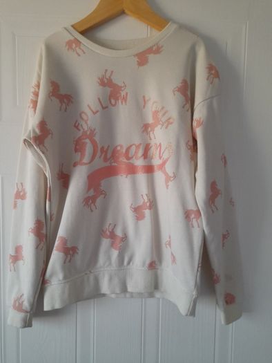 3 girls jumpers