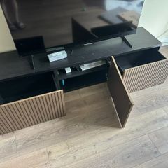 Like new Ikea TV bench with drawers