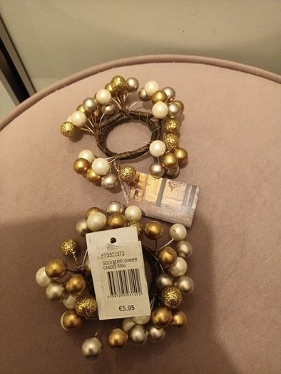 2 x Gold Berry christmas candle ring