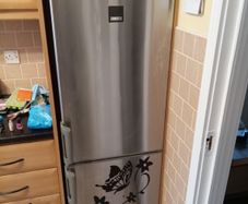 zanussi fridge freezer