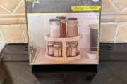 Nifty Kitchen Storage Turn Table
