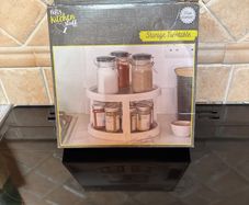 Nifty Kitchen Storage Turn Table