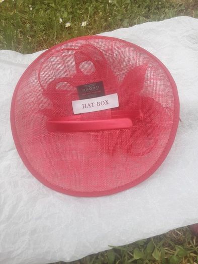 Stylish Fasinator Deep Pink Head Piece by Jacques Vert/Further Price Drop