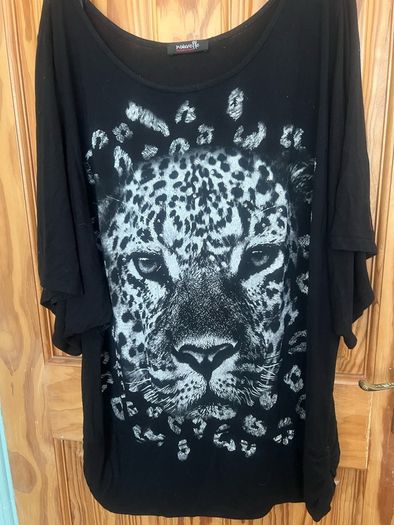 Size 20/22 Tiger top