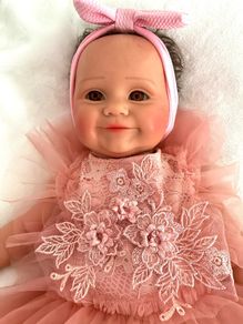 doll.      Beautiful full bodied silicone reborn doll