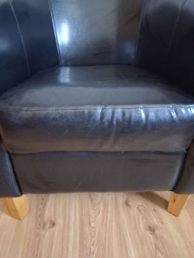 Black Tub Chair