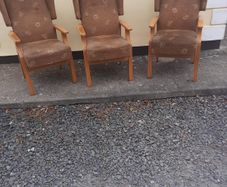 orthopaedic armchairs