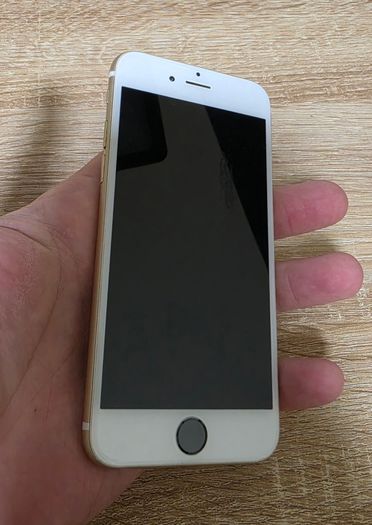 Apple iPhone 6 Gold
