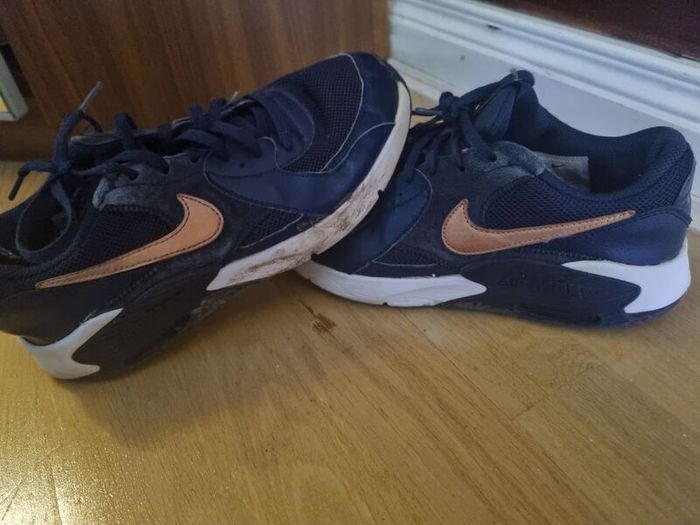 Nike trainers