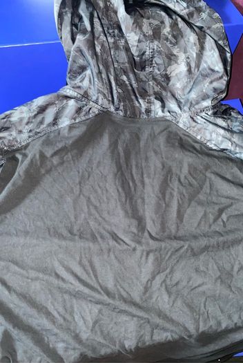 Under Armour 1/4 zip training hoody rain top camo