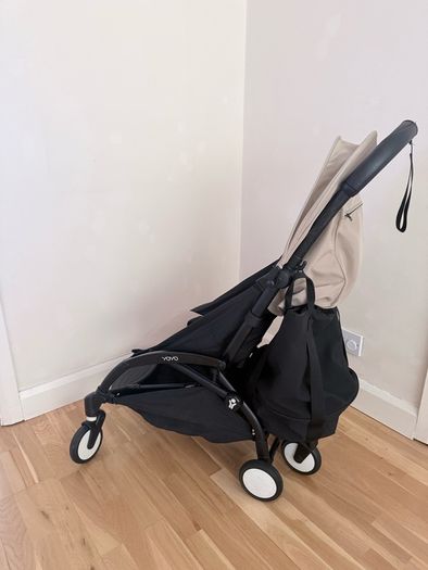 Babyzen Yoyo stroller & new born pack & rolling bag & bumper bar & colour pack