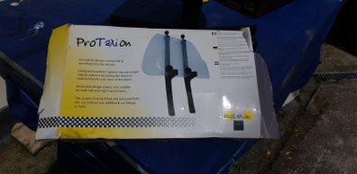 Taxi screen divider