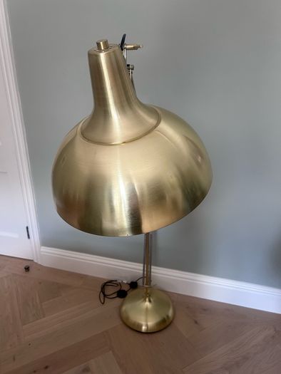 Standing lamp